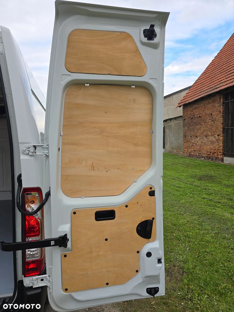 Opel Movano - 31