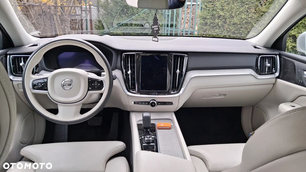 Volvo S60 B5 B AWD Inscription - 16