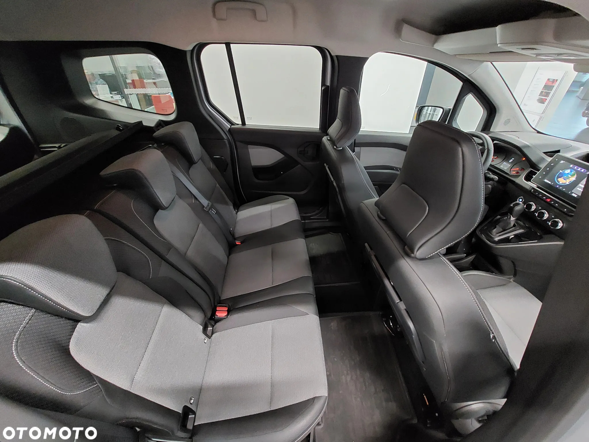 Renault Kangoo 1.3 TCe Techno EDC - 7