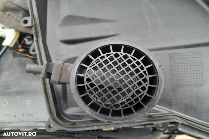 Debitmetru aer 0281002832/55561301 Opel Astra H [2004 - 2007] Hatchba - 4