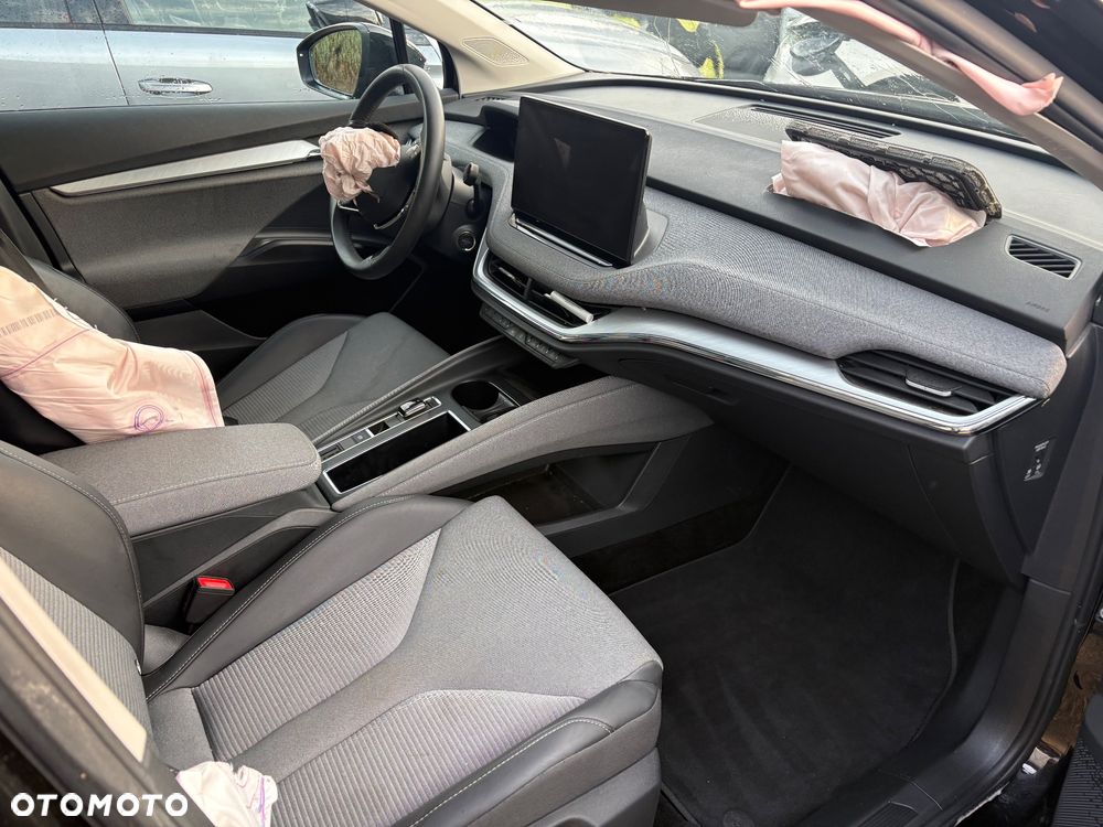 Skoda Enyaq 2024 photo 3