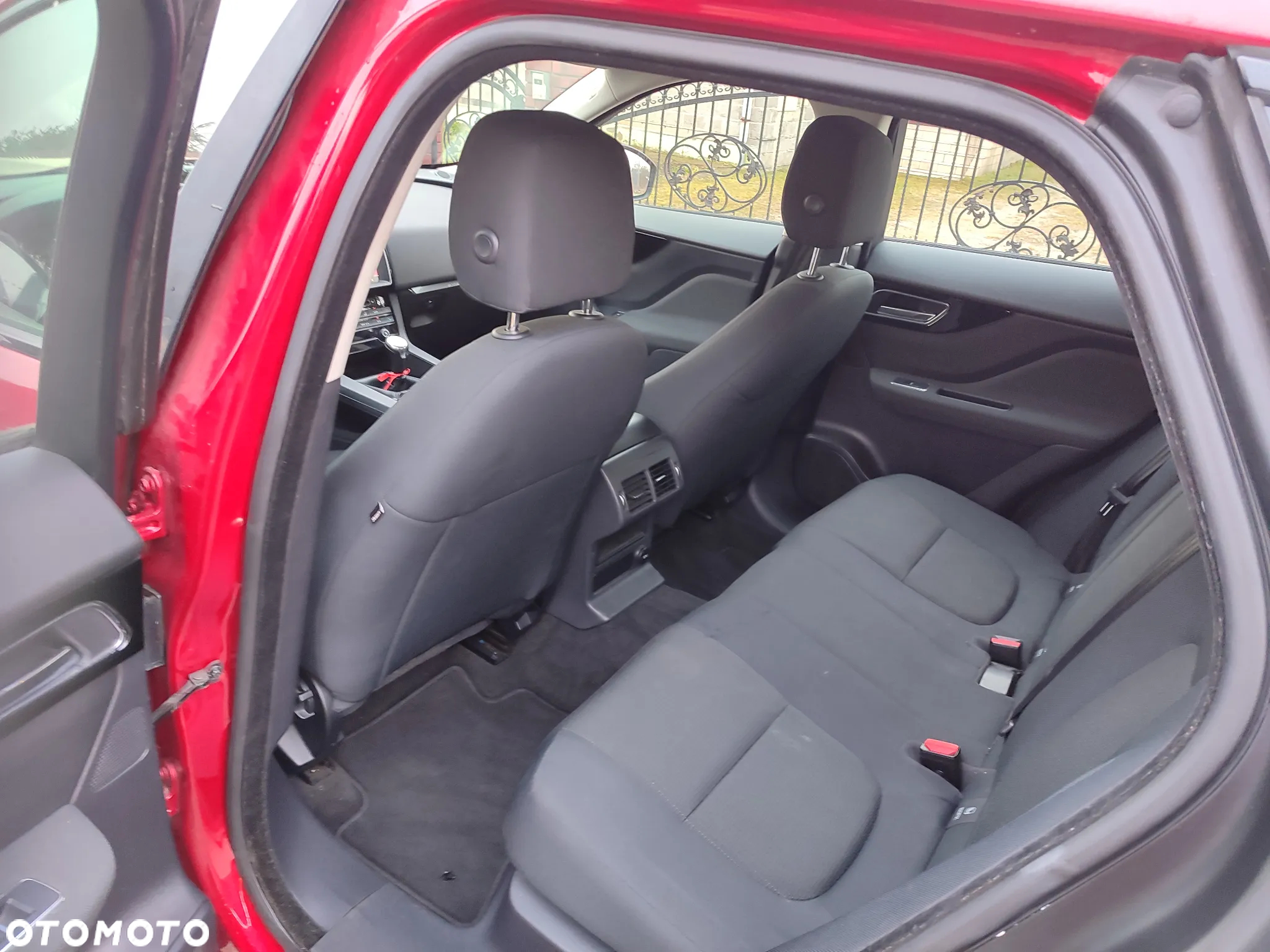 Jaguar F-Pace 2.0 i4D AWD Prestige - 10