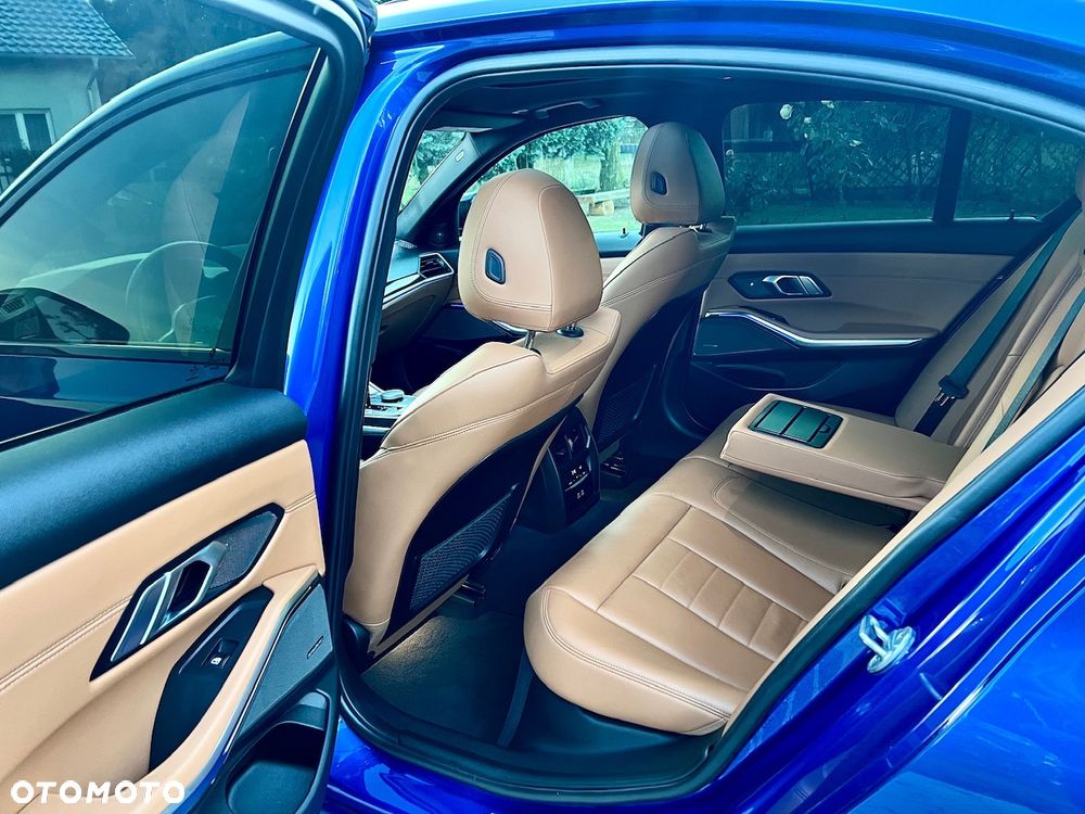 BMW Seria 3 - 29