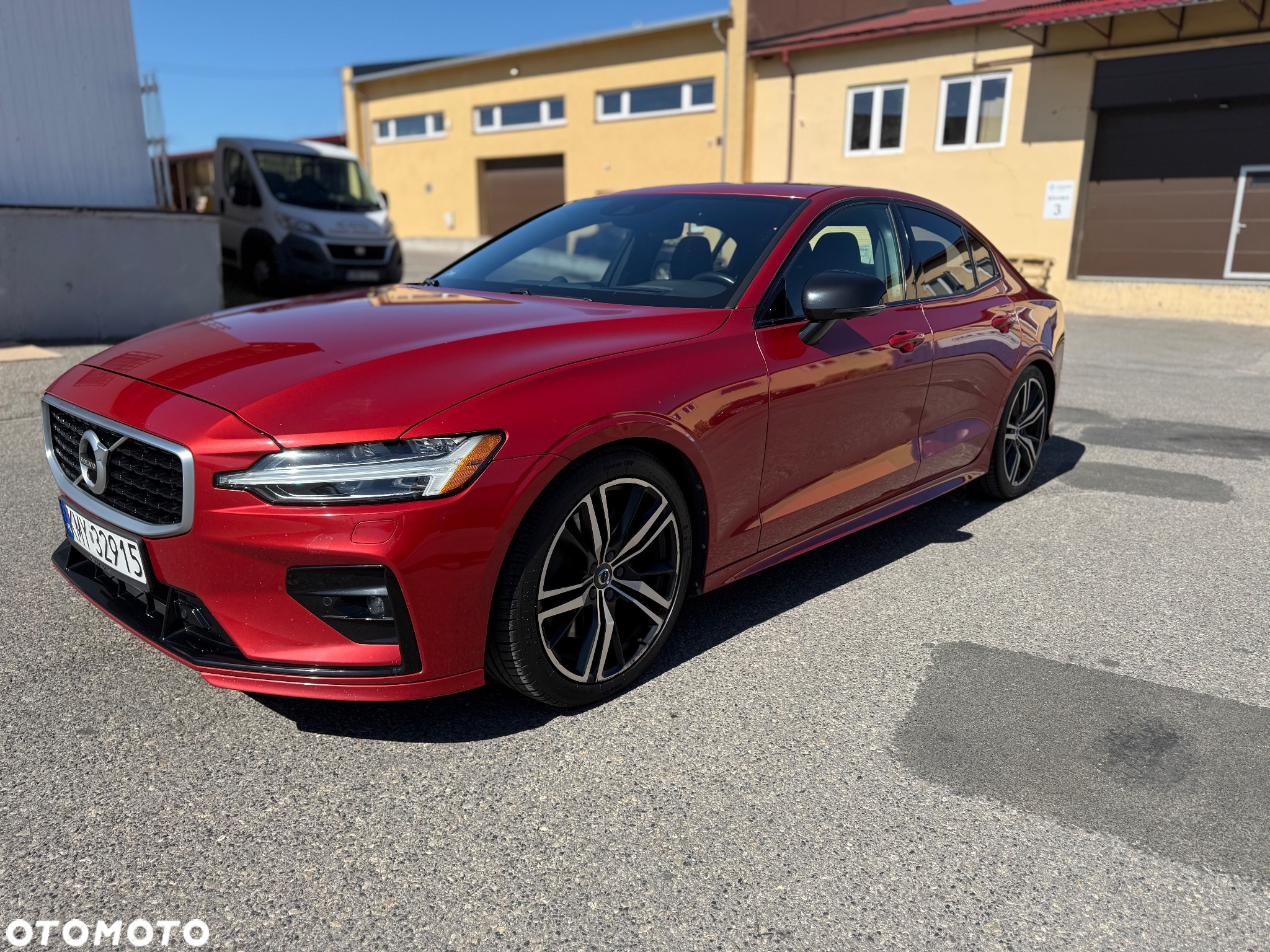 Volvo S60 T6 AWD R-Design - 8