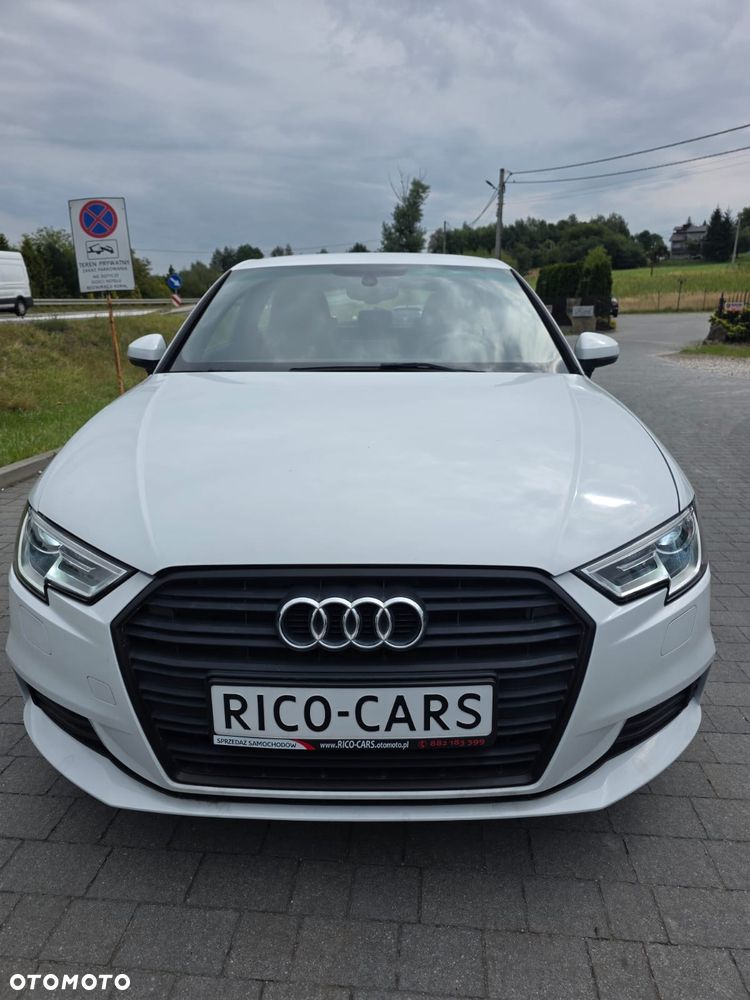 Audi A3 Sportback - 3