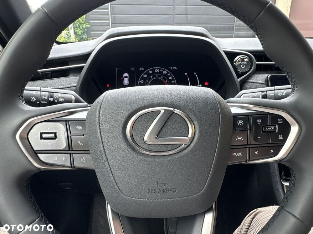 Lexus LBX 1.5 Hybrid - 15