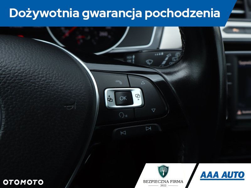 Volkswagen Passat Variant - 21