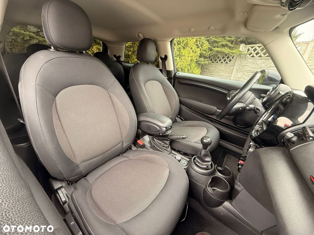 MINI ONE John Cooper Works Trim - 23