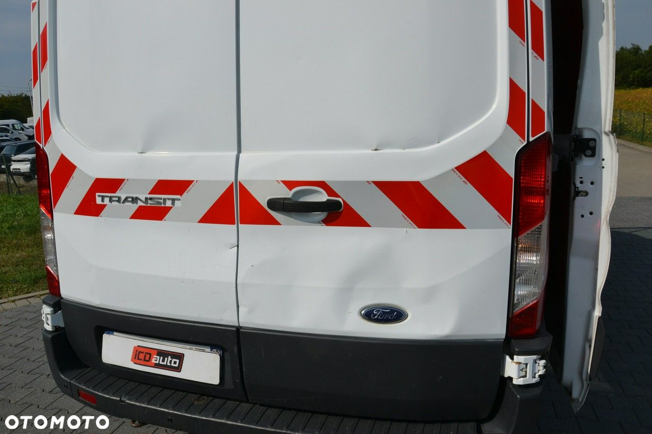 Ford Transit - 9