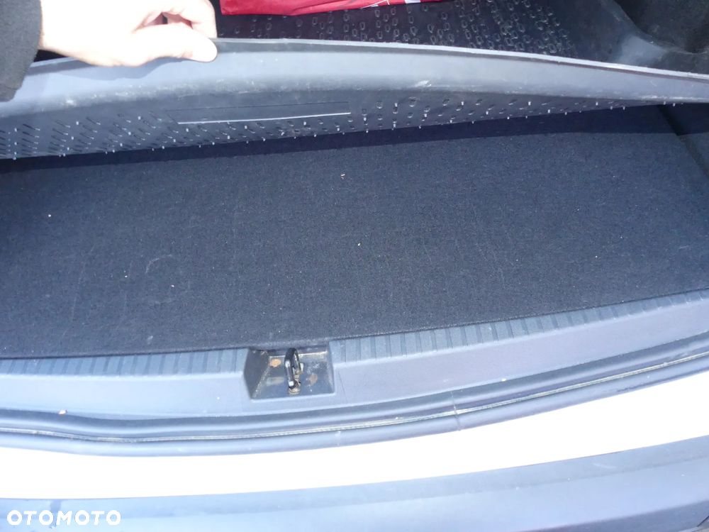 Dacia Duster 1.6 SCe Laureate S&S - 25