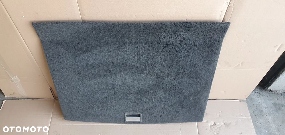 Podłoga wykładzina bagażnika dywan VW Touareg 7L6863546K - 2