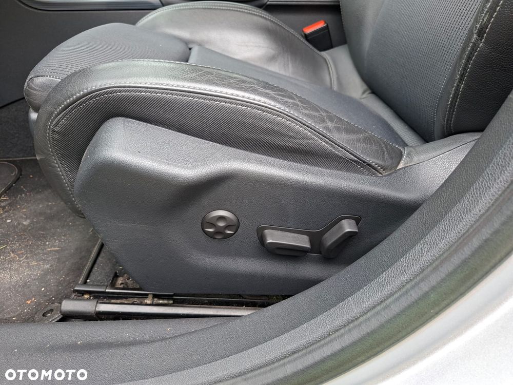 Peugeot 508 2.0 HDi Allure - 12