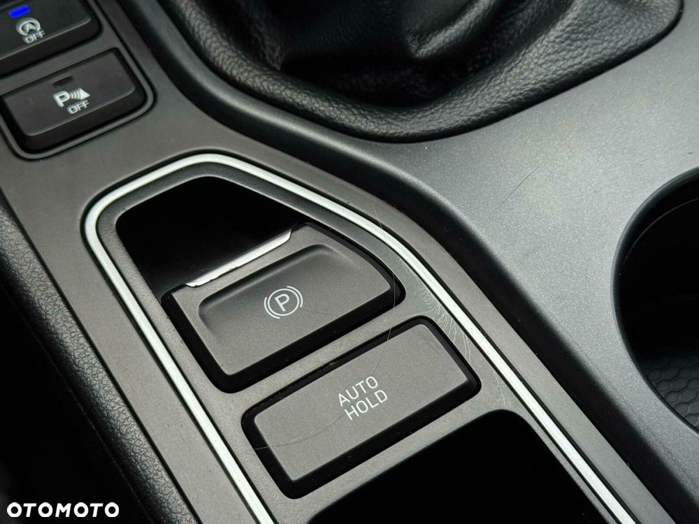 Hyundai Tucson 1.6 GDI BlueDrive Comfort 2WD - 19