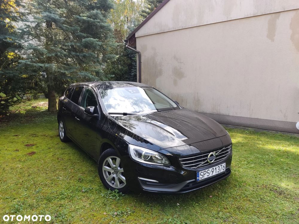 Volvo V60 D4 AWD Geartronic - 1