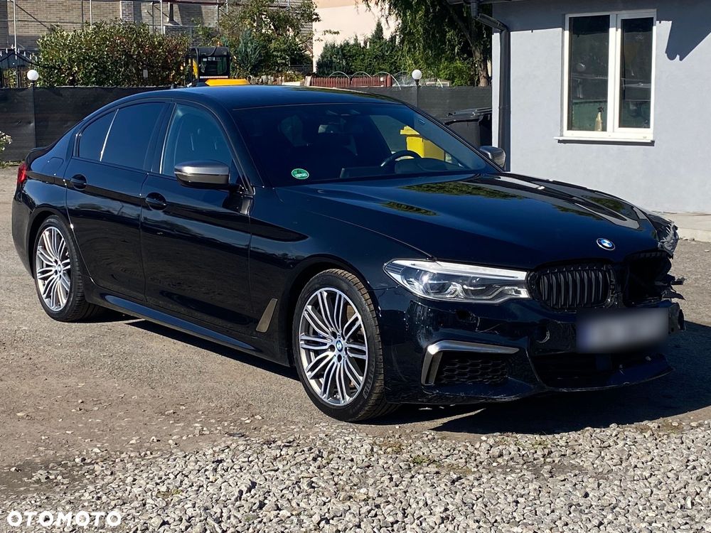 BMW Seria 5 M550i xDrive sport - 1