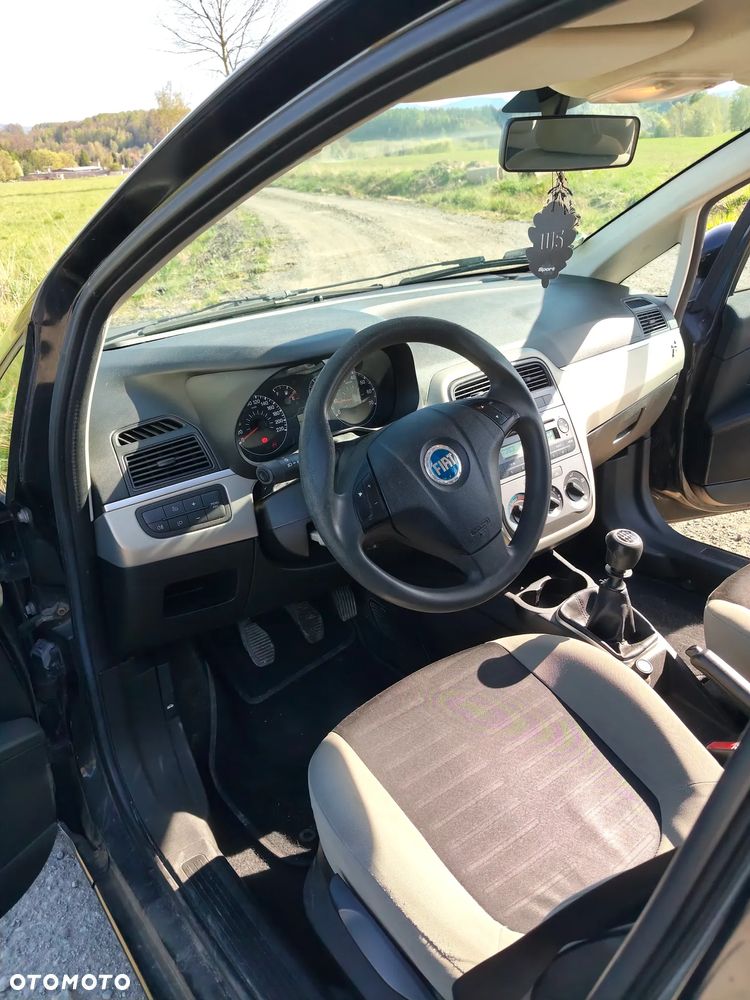 Fiat Punto - 10