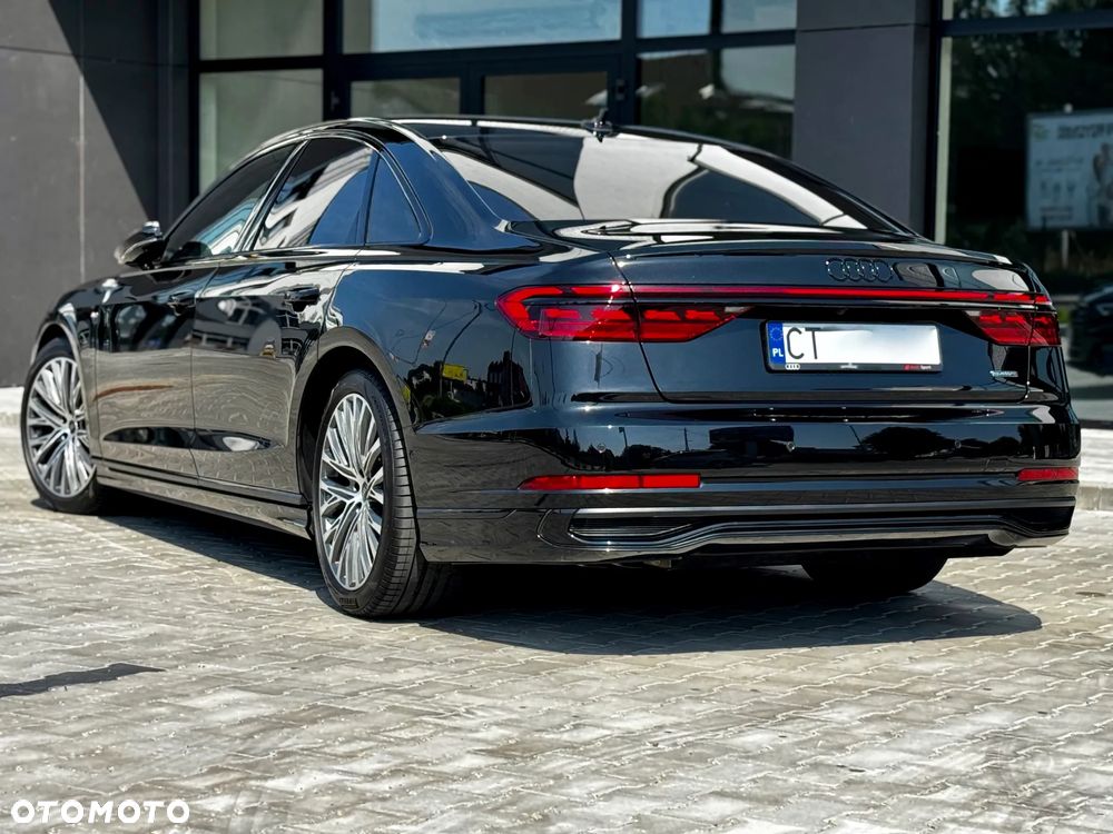 Audi A8 - 9