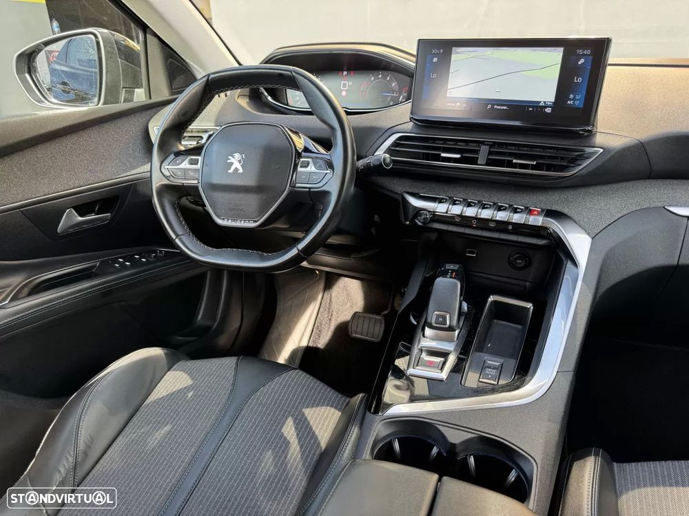 Peugeot 3008 PureTech 130 Stop & Start GPF EAT8 Allure Pack - 28