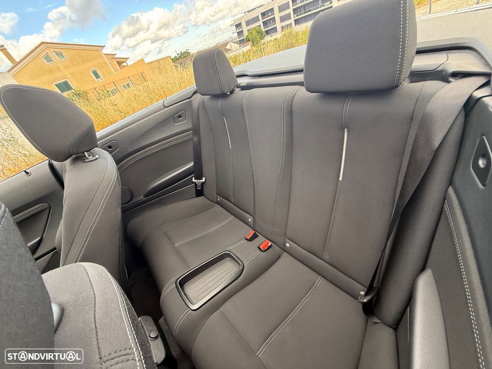 BMW 218 d Cabrio Line Sport - 10