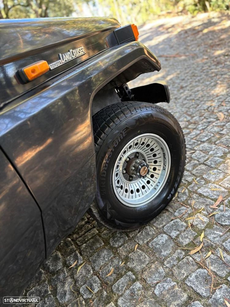 Toyota Land Cruiser 250 TD - 11