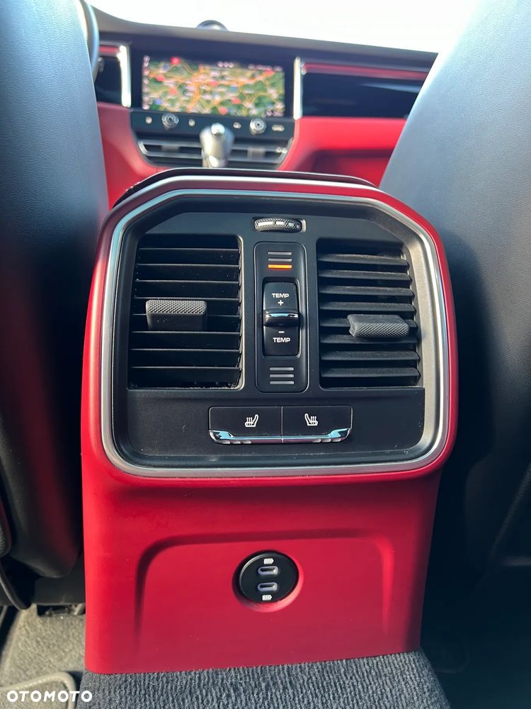 Porsche Macan GTS - 14