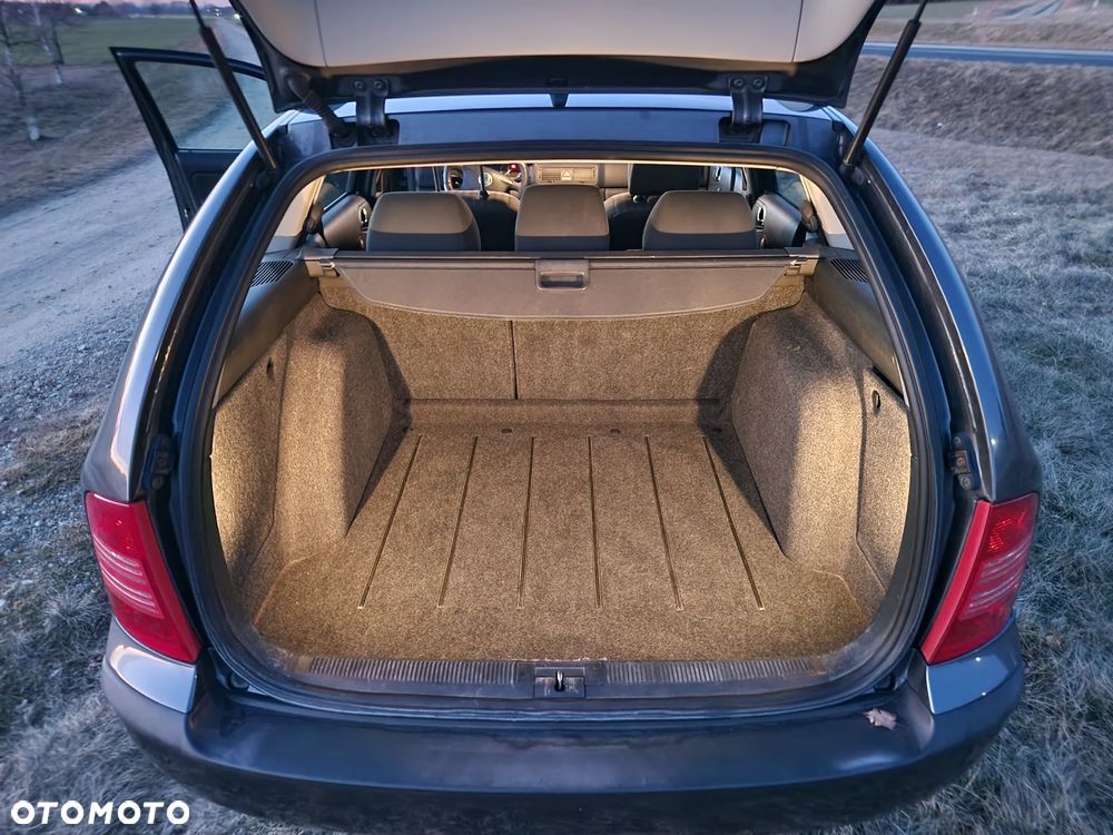 Skoda Octavia 1.9 TDI Tour - 9