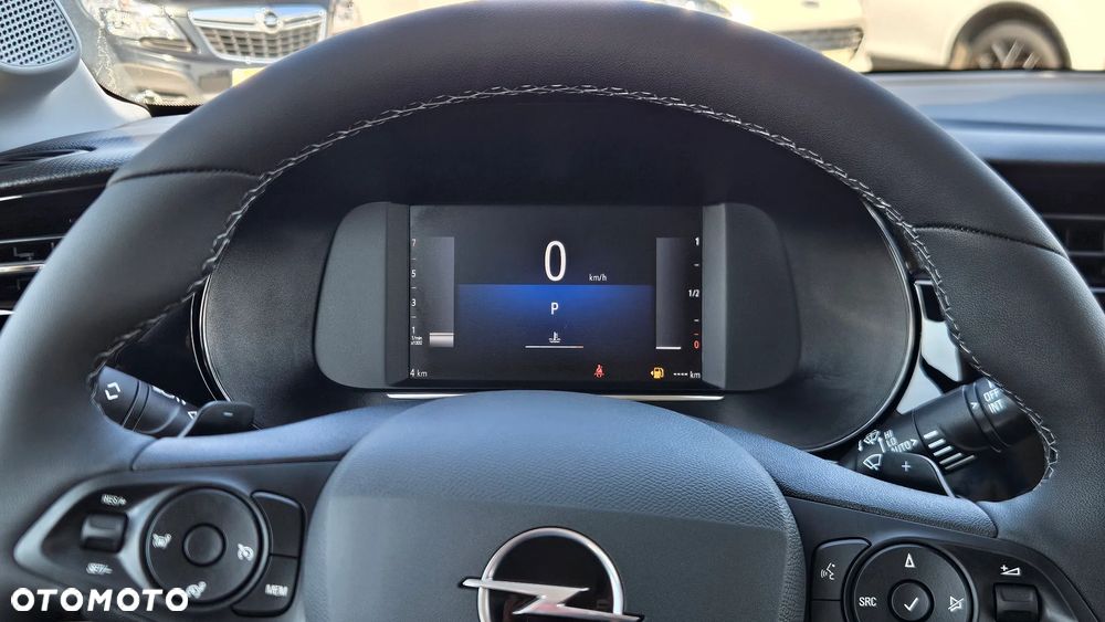 Opel Corsa 1.2 T Edition S&S - 12