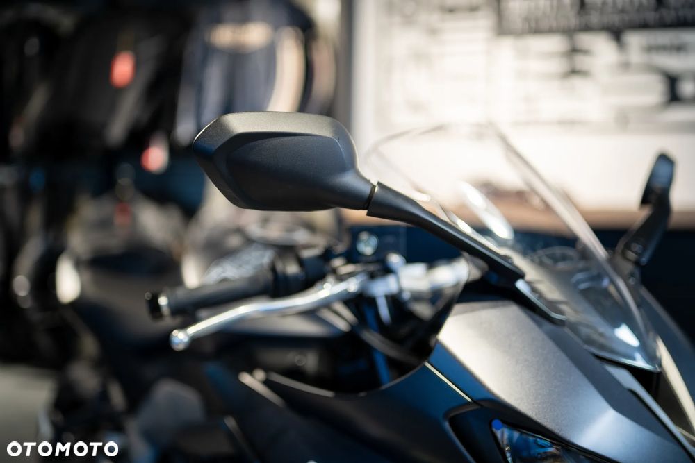 Triumph Daytona - 17