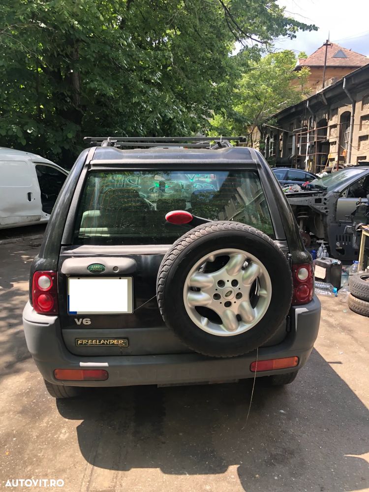 Dezmembrez Land Rover Freelander 1 2.5 V6 2001 benzina 4 usi - 4