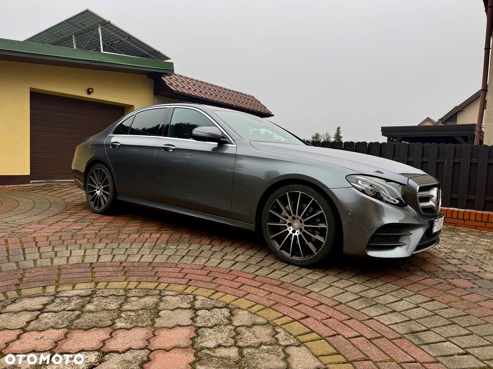 Mercedes-Benz Klasa E 220 d 9G-TRONIC - 3