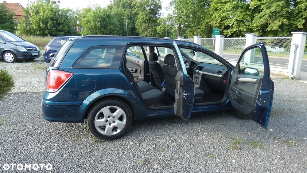 Opel Astra 1.6 Enjoy - 15