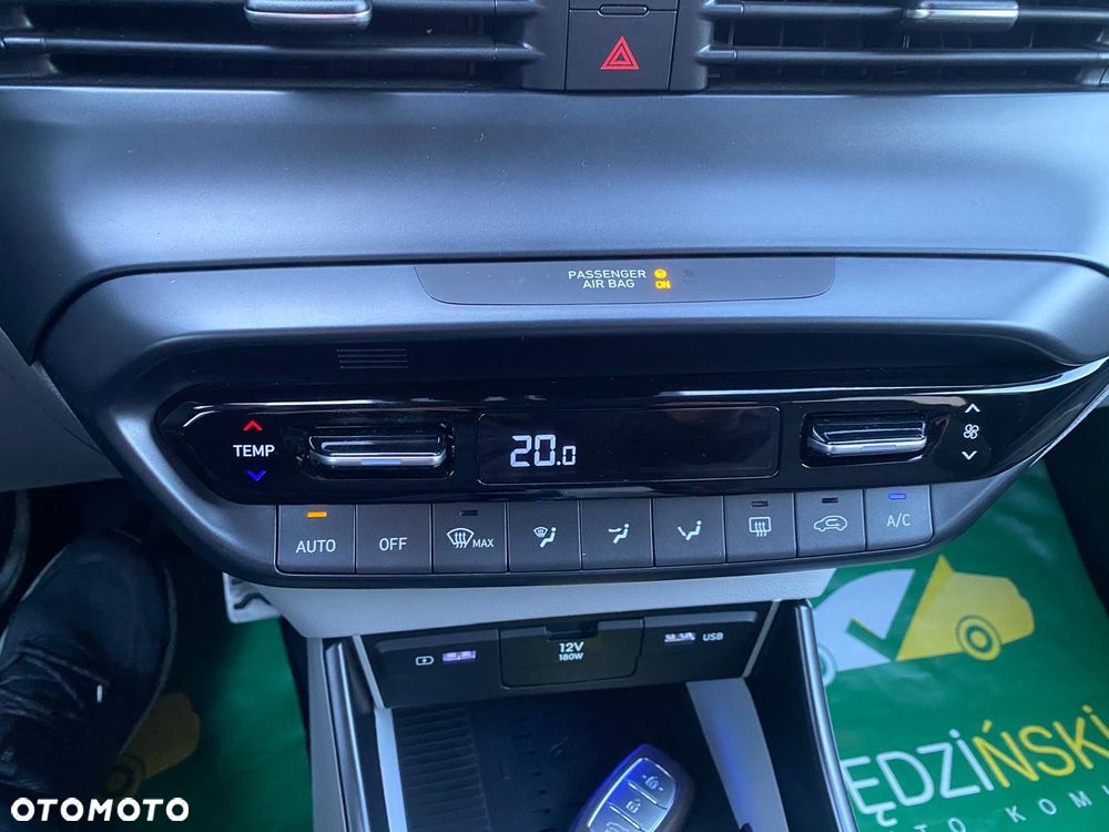 Hyundai Bayon 1.0 T-GDI 48V-Hybrid Intro - 12