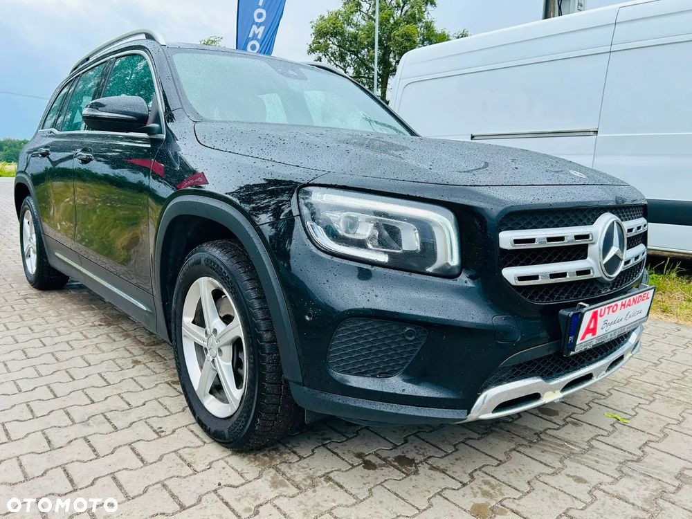 Mercedes-Benz GLB - 4
