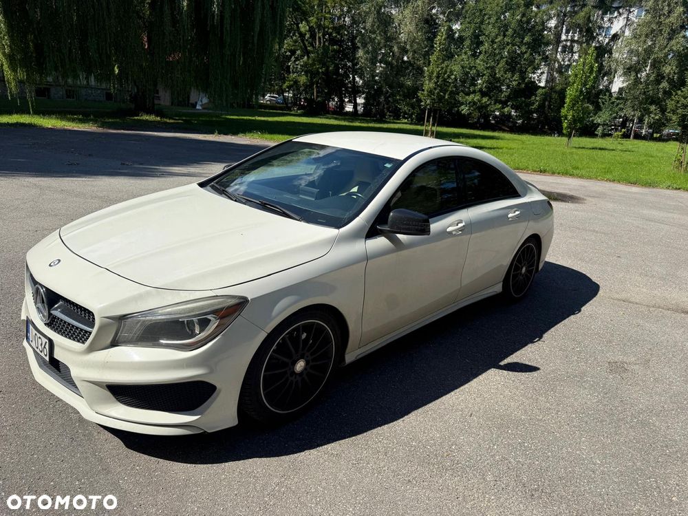 Mercedes-Benz CLA 250 4Matic 7G-DCT UrbanStyle Edition - 2