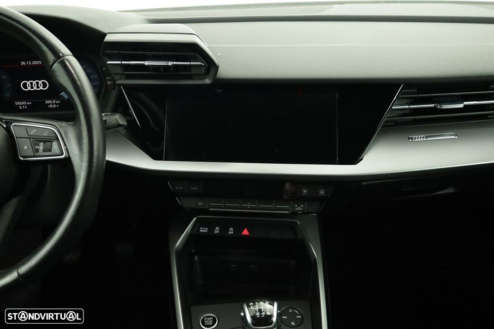 Audi A3 Limousine 30 TFSI S line - 9