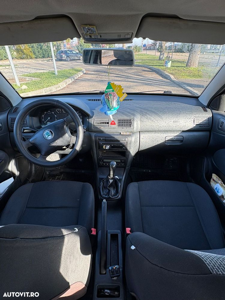 Skoda Octavia 1.6 - 3