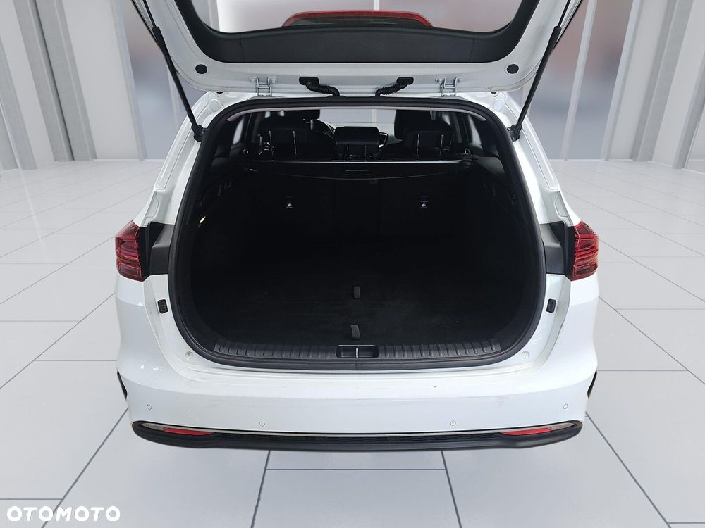 Kia Ceed 1.6 CRDi SCR L - 19