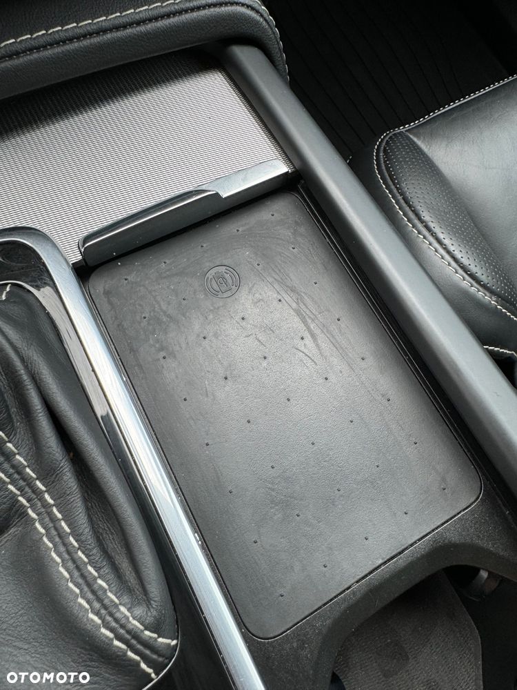 Volvo XC 90 T6 AWD Geartronic RDesign - 12