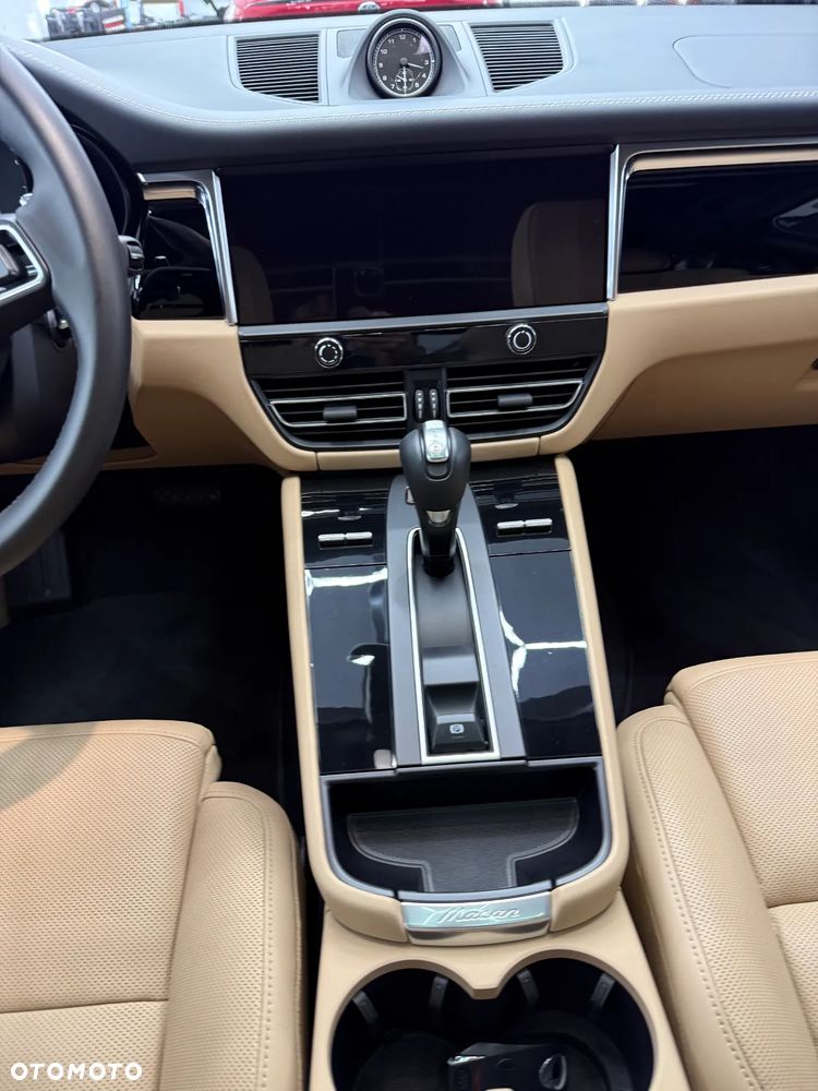 Porsche Macan - 19