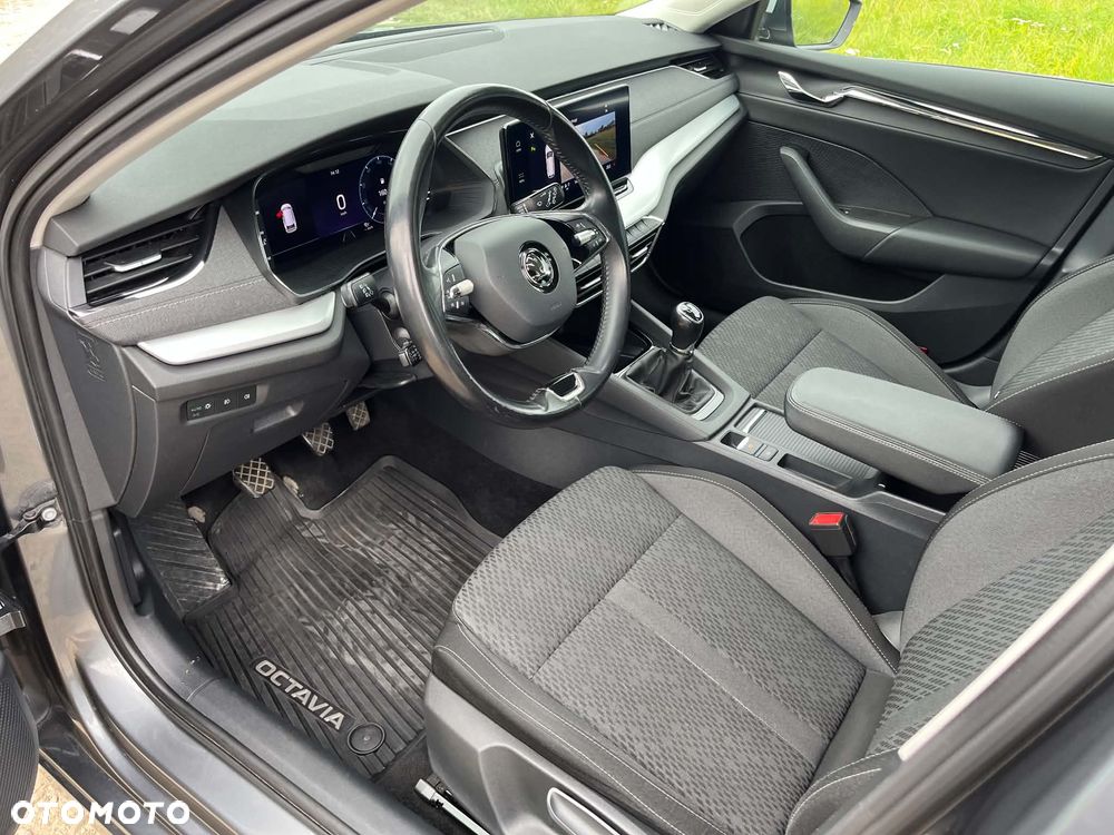 Skoda Octavia 1.5 TSI ACT Ambition - 23