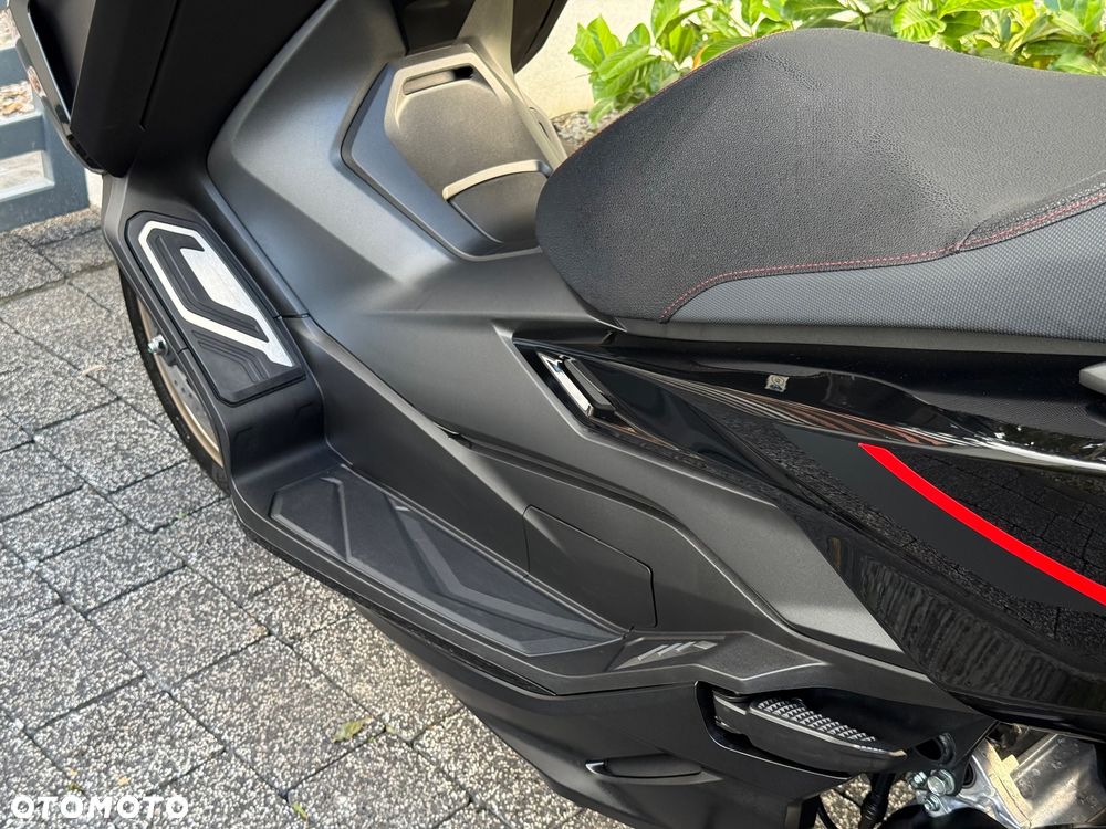 Honda NSS - 24