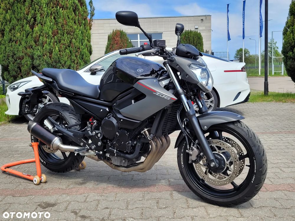 Yamaha XJ - 6