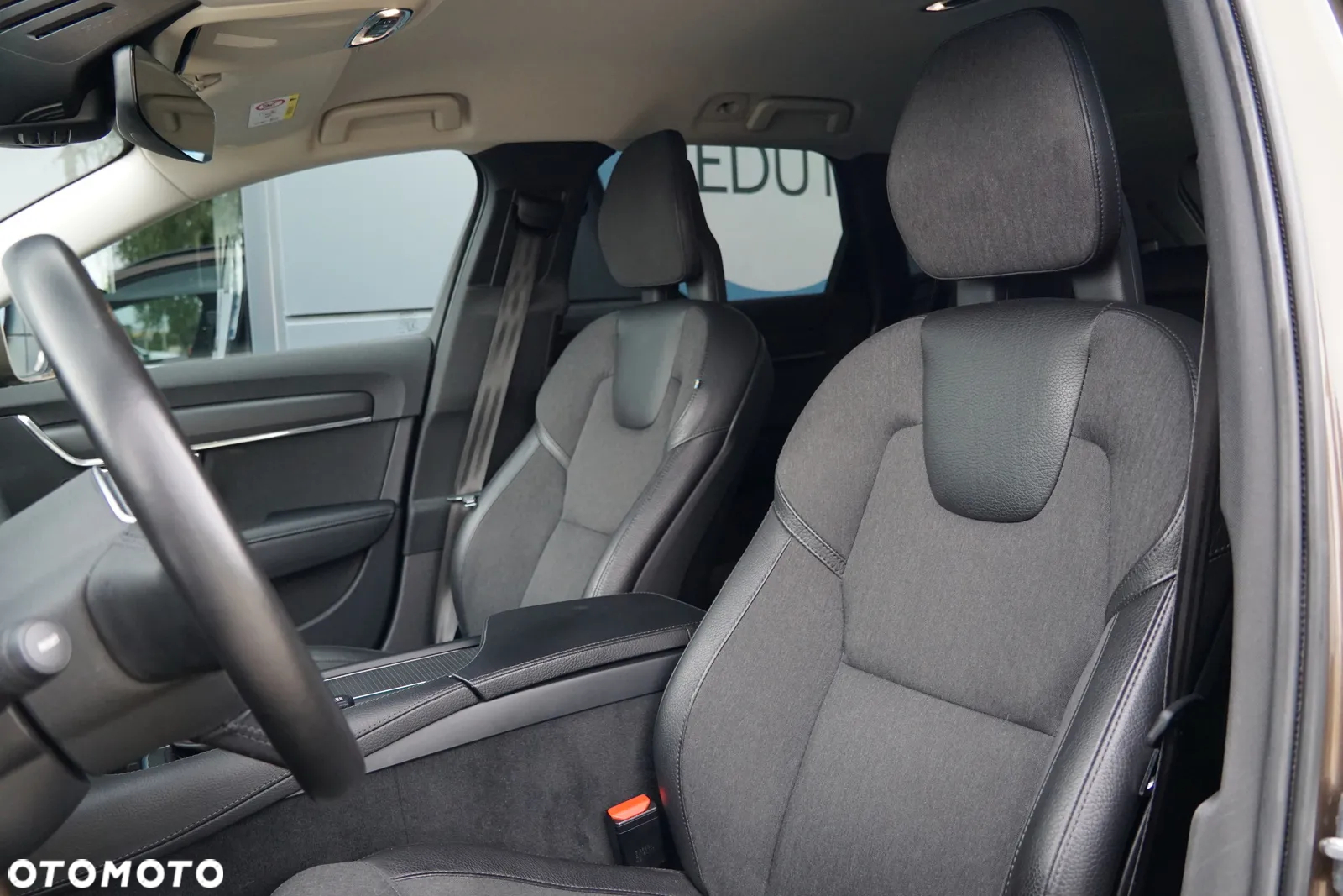 Volvo V90 Cross Country D4 AWD - 18