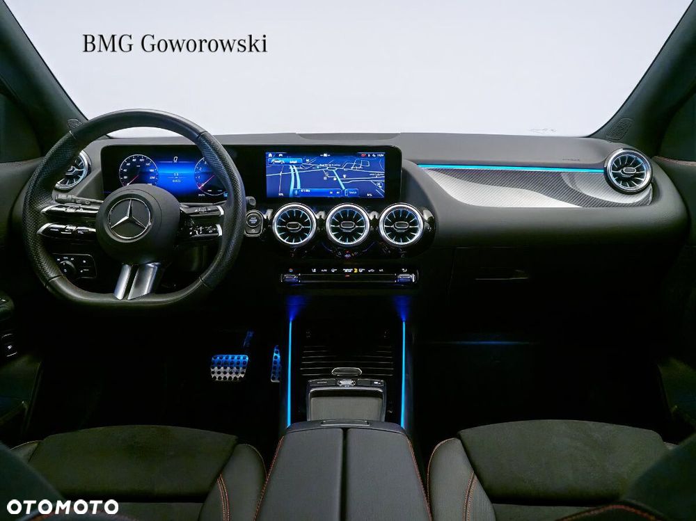 Mercedes-Benz GLA 200 AMG Line - 11