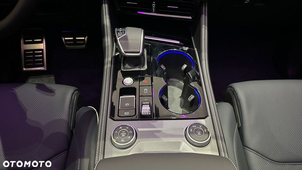 Volkswagen Touareg 3.0 V6 TDI 4Motion R-Line - 16