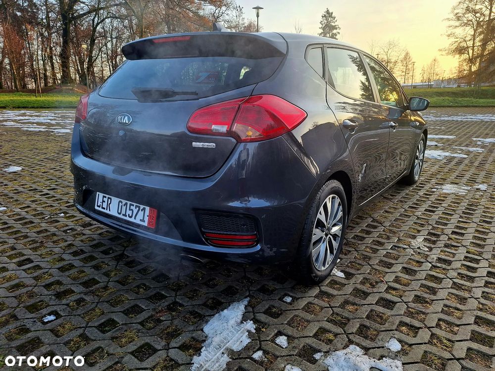 Kia Ceed 1.0 T-GDI ISG Platinum Edition - 8