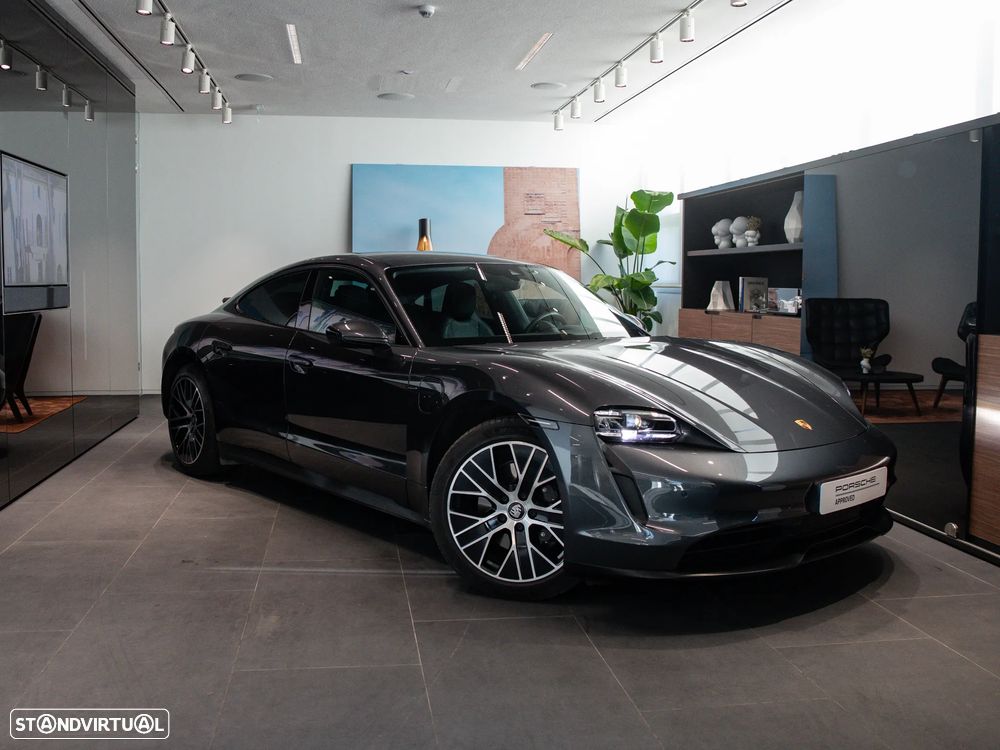Porsche Taycan Standard - 4