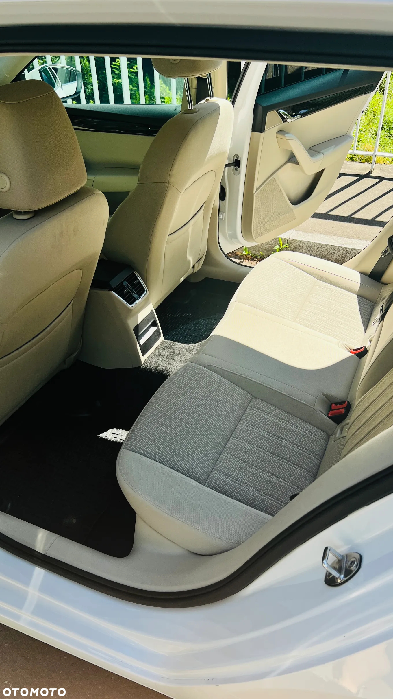 Skoda Octavia 2.0 TDI Style - 18