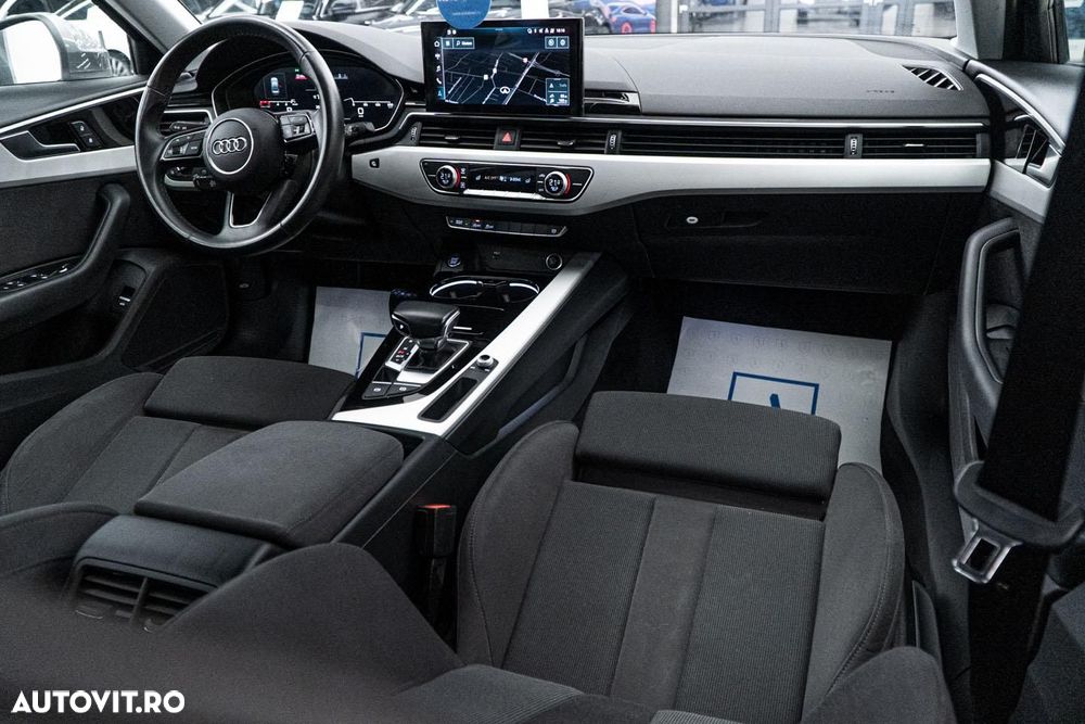 Audi A4 35 TFSI S tronic MHEV Advanced - 2