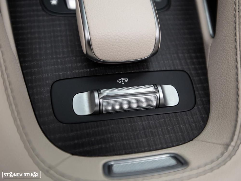 Mercedes-Benz GLE 350 de 4Matic 9G-TRONIC AMG Line - 33